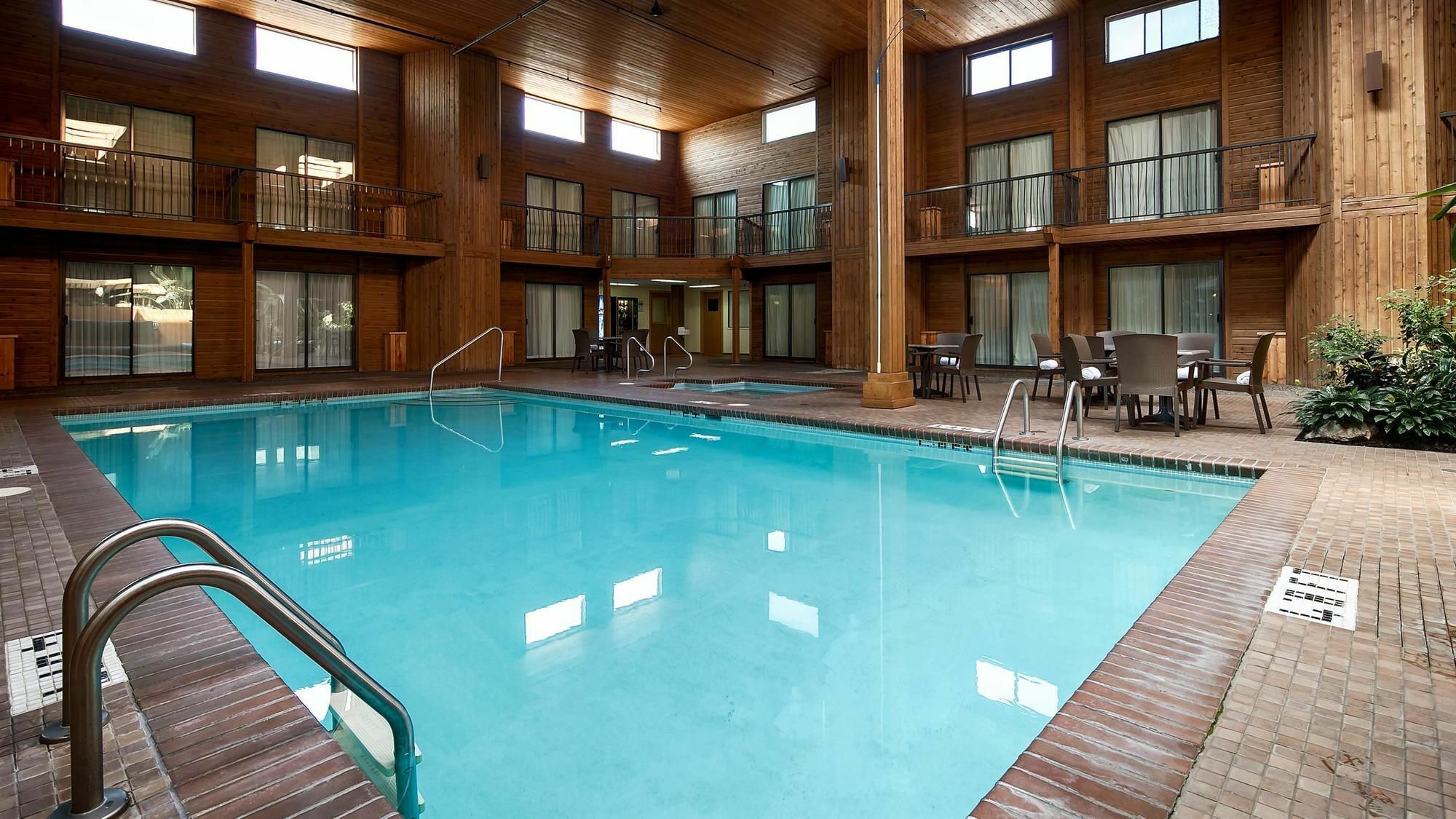 Surestay Hotel By Best Western ชิลลิแวค ภายนอก รูปภาพ